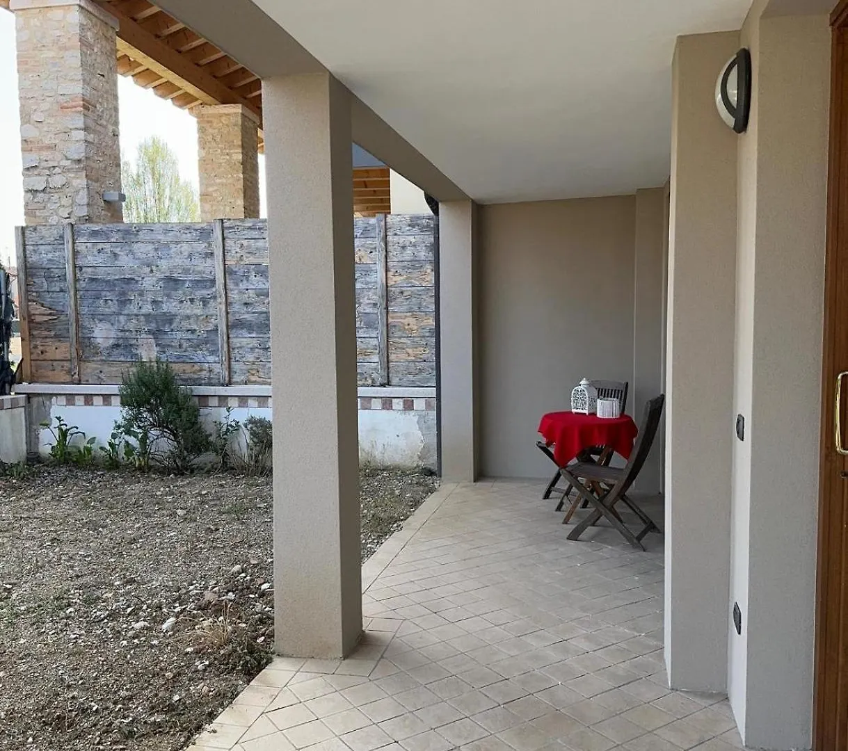 Bella Vita House Castelcucco 0*,